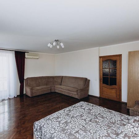 Apartment Centr Neer Manufaktura On Kharkovskaya Сумы Экстерьер фото